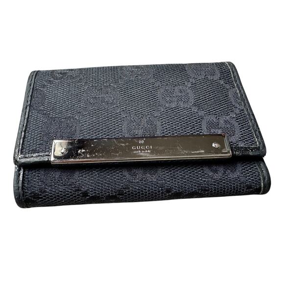 Gucci Black GG Canvas and Leather Trifold Key Holder (6 Keys) - Picture 1 of 15